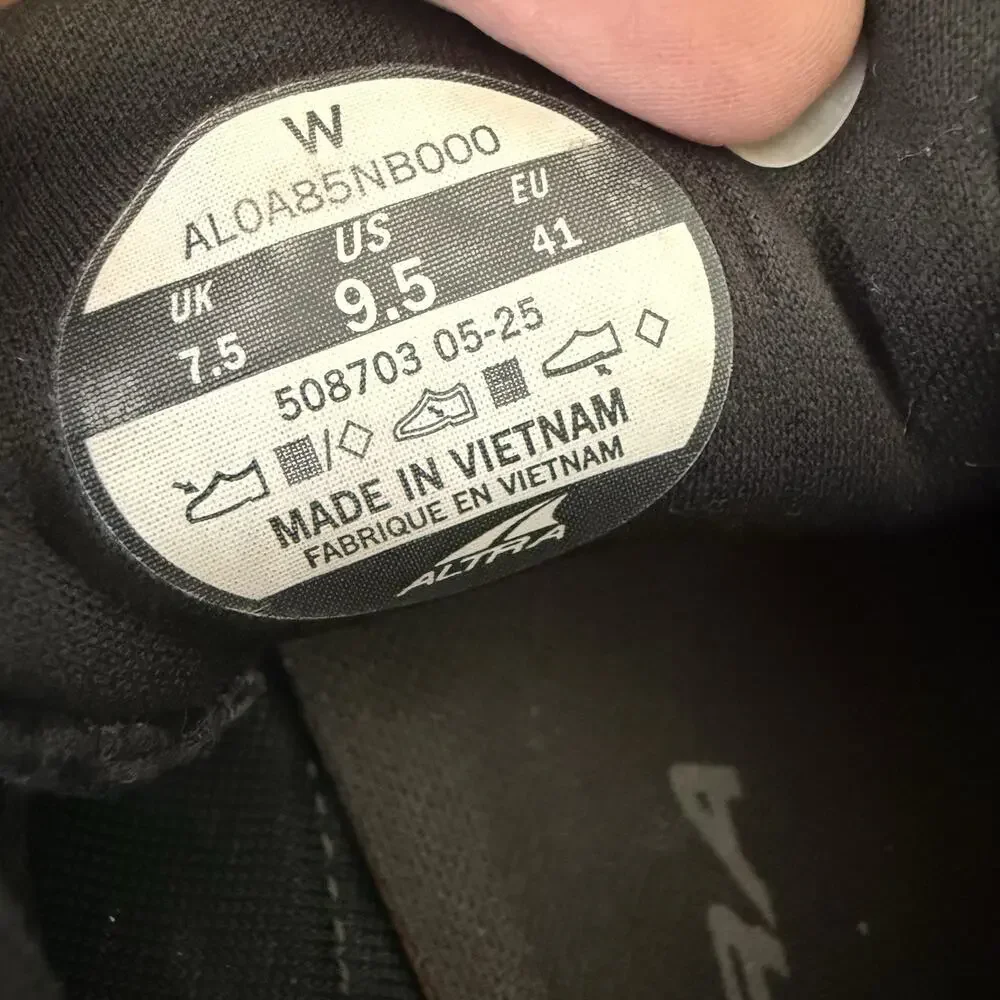 Altra Via Olympus 2 Black Running Shoes Women's Size 9.5 Max Cushion